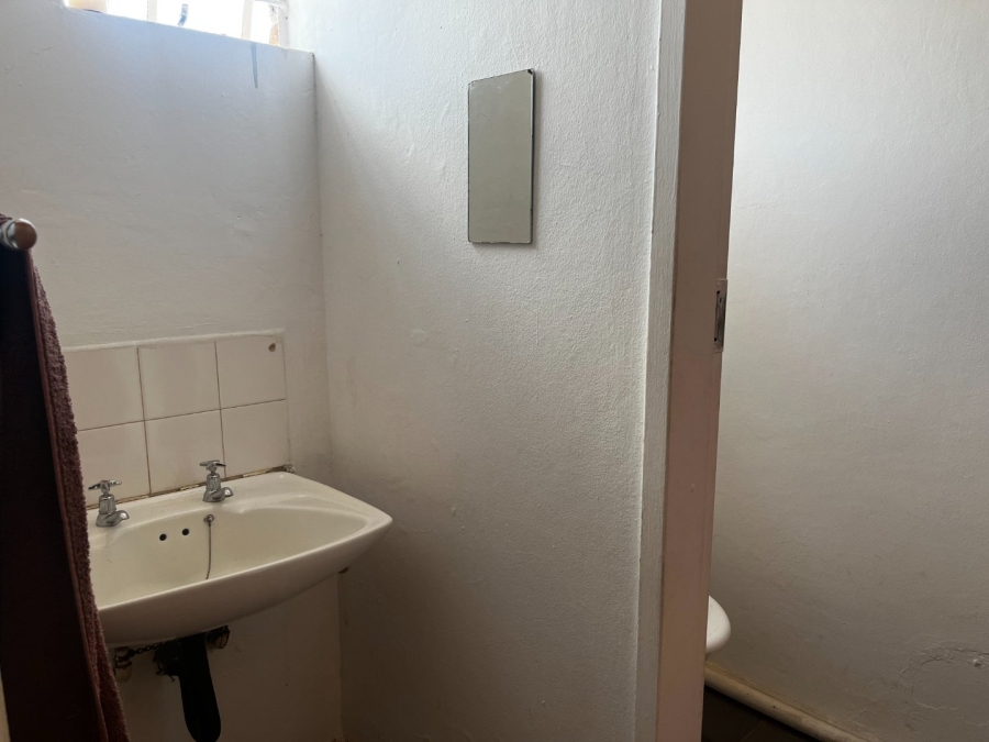 To Let commercial Property for Rent in Schoemansville North West